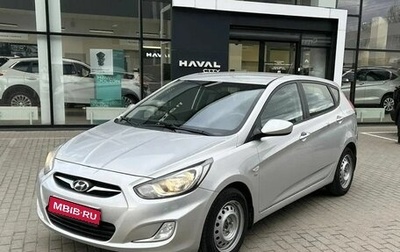 Hyundai Solaris II рестайлинг, 2013 год, 935 000 рублей, 1 фотография