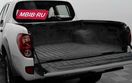 Mitsubishi L200 IV рестайлинг, 2011 год, 1 725 000 рублей, 12 фотография