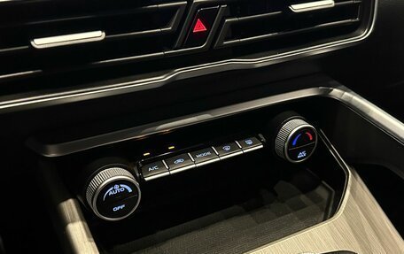 Geely Coolray I, 2023 год, 1 950 000 рублей, 18 фотография