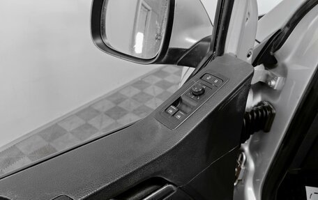 Volkswagen Caravelle T6 рестайлинг, 2016 год, 2 615 000 рублей, 9 фотография