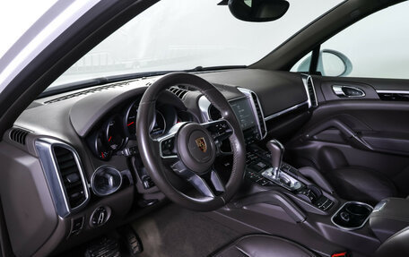 Porsche Cayenne III, 2017 год, 5 490 000 рублей, 15 фотография