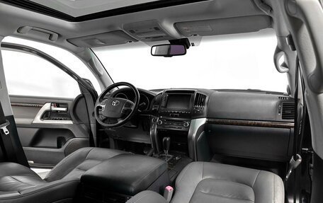 Toyota Land Cruiser 200, 2010 год, 4 380 000 рублей, 7 фотография