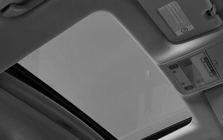 Toyota Land Cruiser 200, 2010 год, 4 380 000 рублей, 21 фотография