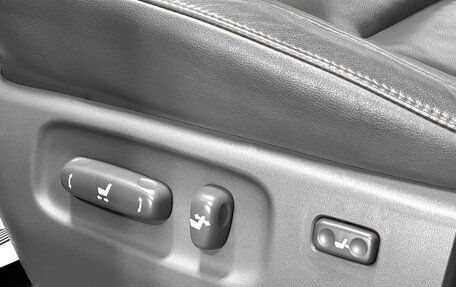 Toyota Land Cruiser 200, 2010 год, 4 380 000 рублей, 18 фотография