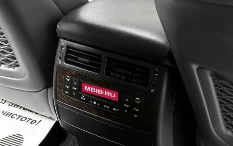 Toyota Land Cruiser 200, 2010 год, 4 380 000 рублей, 17 фотография