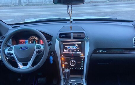 Ford Explorer VI, 2013 год, 1 850 000 рублей, 10 фотография