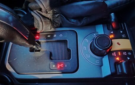 Land Rover Discovery III, 2008 год, 1 450 000 рублей, 13 фотография