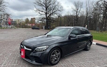Mercedes-Benz C-Класс, 2019 год, 2 499 000 рублей, 2 фотография
