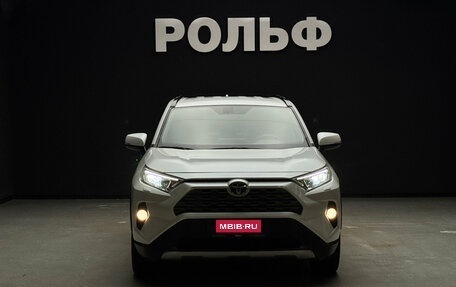 Toyota RAV4, 2022 год, 3 450 000 рублей, 2 фотография