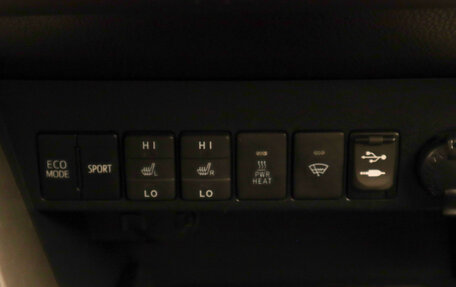 Toyota RAV4, 2013 год, 2 059 000 рублей, 19 фотография