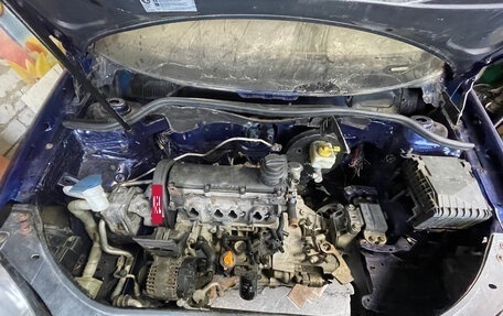 Volkswagen Golf V, 2006 год, 306 000 рублей, 2 фотография