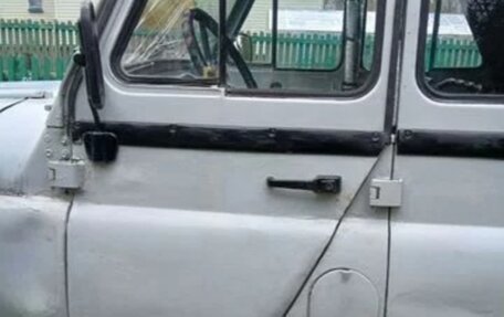 ЛуАЗ 3151, 1998 год, 200 000 рублей, 6 фотография