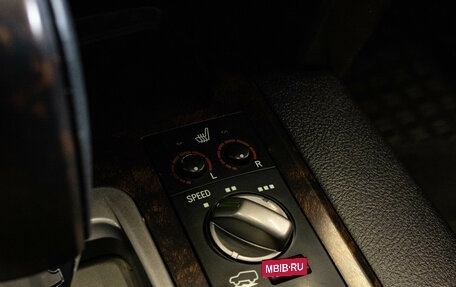 Toyota Land Cruiser 200, 2011 год, 2 899 000 рублей, 15 фотография