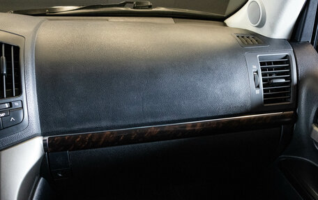 Toyota Land Cruiser 200, 2011 год, 2 899 000 рублей, 20 фотография