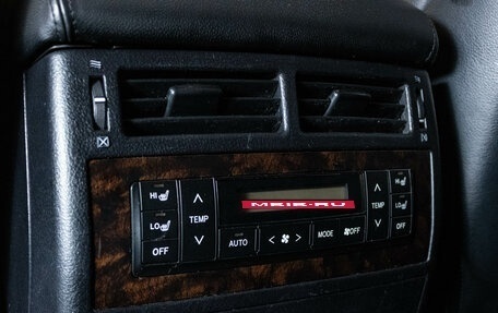 Toyota Land Cruiser 200, 2011 год, 2 899 000 рублей, 27 фотография