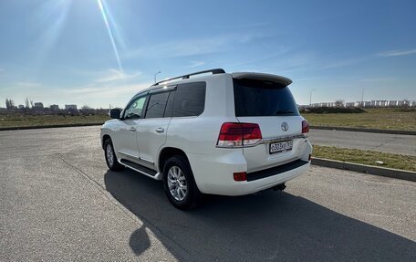 Toyota Land Cruiser 200, 2018 год, 7 050 000 рублей, 6 фотография