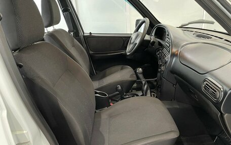 Chevrolet Niva I рестайлинг, 2015 год, 599 000 рублей, 9 фотография