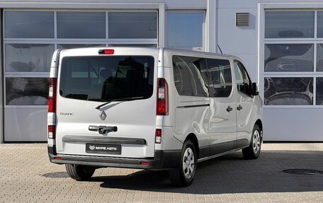 Renault Trafic, 2022 год, 3 650 000 рублей, 5 фотография