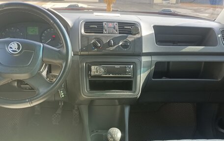 Skoda Fabia II, 2012 год, 600 000 рублей, 12 фотография