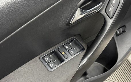 Volkswagen Polo VI (EU Market), 2011 год, 690 000 рублей, 18 фотография