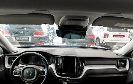 Volvo XC60 II, 2018 год, 3 225 000 рублей, 18 фотография