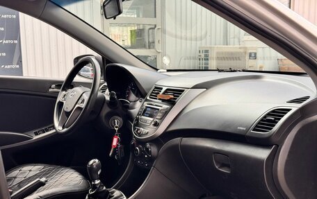 Hyundai Solaris II рестайлинг, 2015 год, 879 000 рублей, 9 фотография