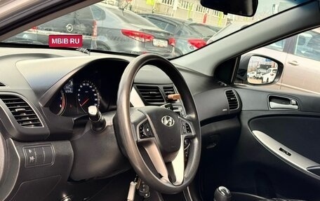 Hyundai Solaris II рестайлинг, 2015 год, 879 000 рублей, 8 фотография