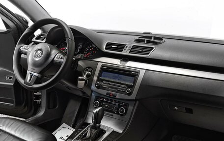 Volkswagen Passat B7, 2011 год, 1 425 000 рублей, 8 фотография