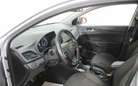 Hyundai Solaris II рестайлинг, 2020 год, 1 620 000 рублей, 16 фотография