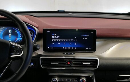 Geely Coolray I, 2023 год, 1 889 000 рублей, 9 фотография