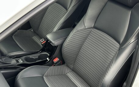 Toyota Corolla, 2021 год, 2 100 000 рублей, 18 фотография