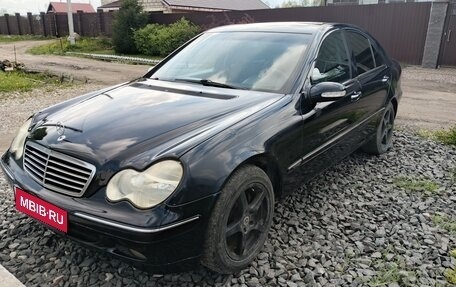 Mercedes-Benz C-Класс, 2000 год, 470 000 рублей, 1 фотография