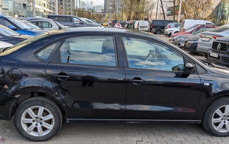 Volkswagen Polo VI (EU Market), 2011 год, 600 000 рублей, 4 фотография