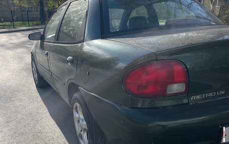 Chevrolet Metro, 2001 год, 150 000 рублей, 3 фотография