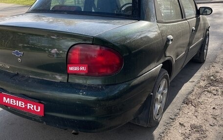 Chevrolet Metro, 2001 год, 150 000 рублей, 2 фотография