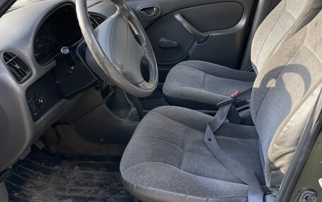 Chevrolet Metro, 2001 год, 150 000 рублей, 9 фотография