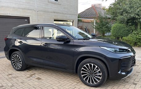 CheryExeed TXL, 2023 год, 2 020 000 рублей, 8 фотография