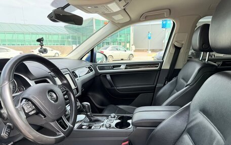 Volkswagen Touareg III, 2018 год, 2 890 000 рублей, 10 фотография