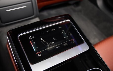 Audi A8, 2025 год, 16 875 000 рублей, 30 фотография