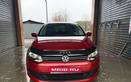 Volkswagen Polo VI (EU Market), 2012 год, 710 000 рублей, 2 фотография