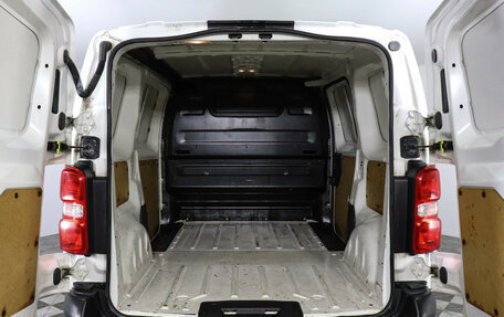 Opel Vivaro, 2020 год, 1 550 000 рублей, 13 фотография