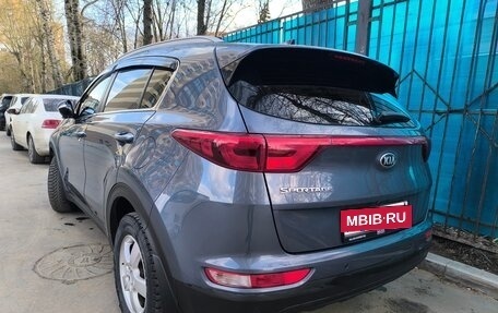 KIA Sportage IV рестайлинг, 2017 год, 2 000 000 рублей, 4 фотография