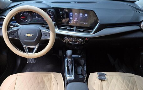 Chevrolet Trax, 2023 год, 1 458 400 рублей, 8 фотография