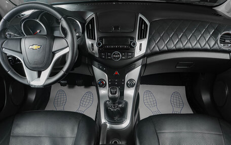 Chevrolet Cruze II, 2013 год, 799 000 рублей, 13 фотография