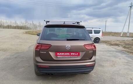 Volkswagen Tiguan II, 2018 год, 2 700 000 рублей, 4 фотография