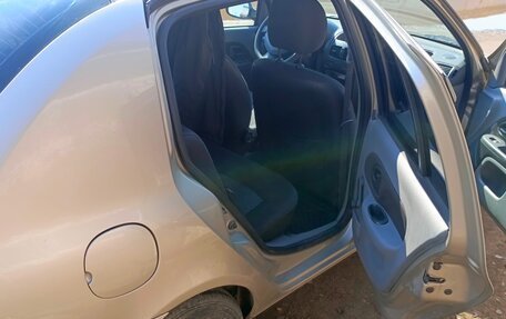 Renault Symbol I, 2007 год, 350 000 рублей, 11 фотография