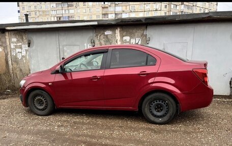 Chevrolet Aveo III, 2013 год, 640 000 рублей, 4 фотография