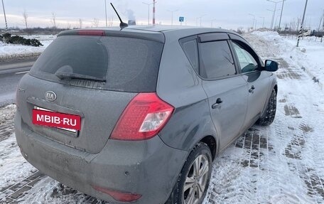 KIA cee'd I рестайлинг, 2011 год, 840 000 рублей, 2 фотография