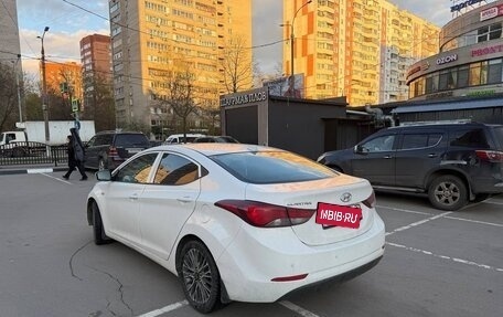 Hyundai Elantra V, 2014 год, 880 000 рублей, 3 фотография