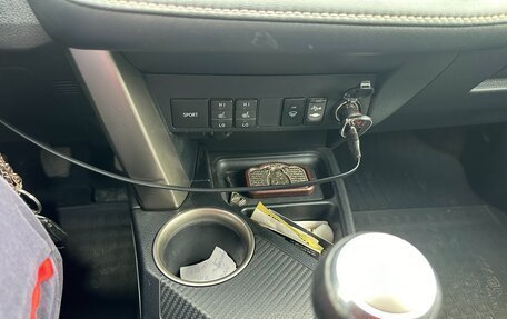 Toyota RAV4, 2015 год, 2 620 000 рублей, 11 фотография